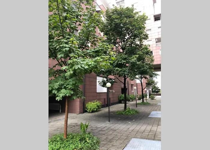 Apartment In Milan - Bicocca Near University